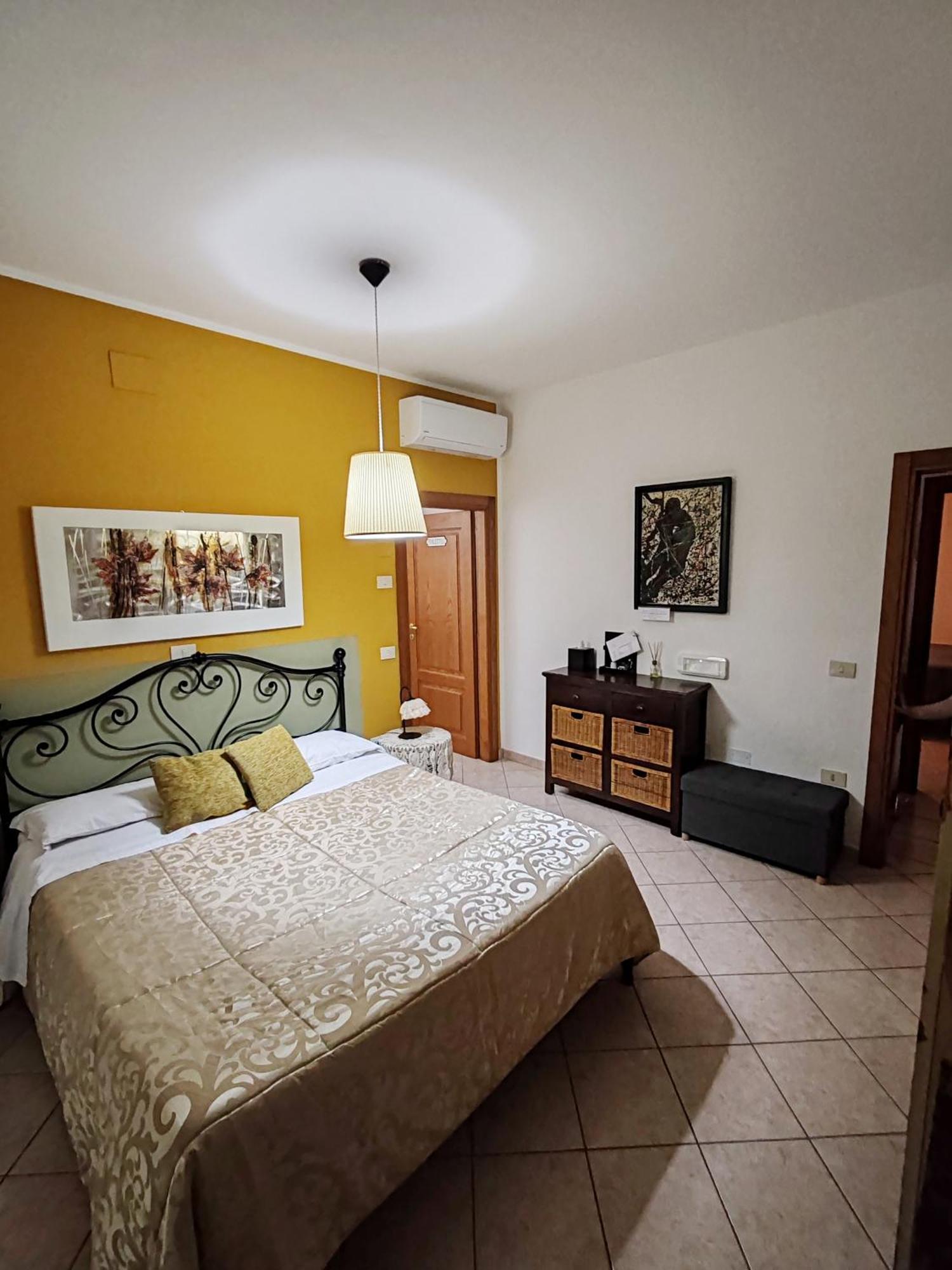 B&B A Casa Di Mael San Costanzo Kültér fotó