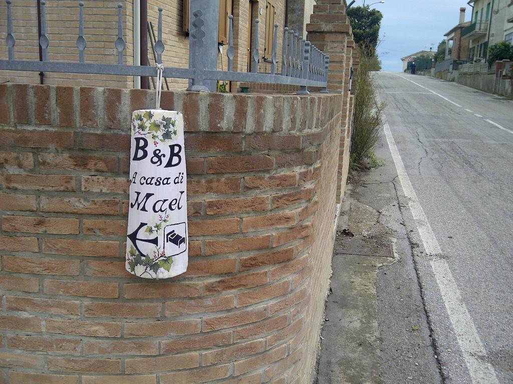 B&B A Casa Di Mael San Costanzo Kültér fotó