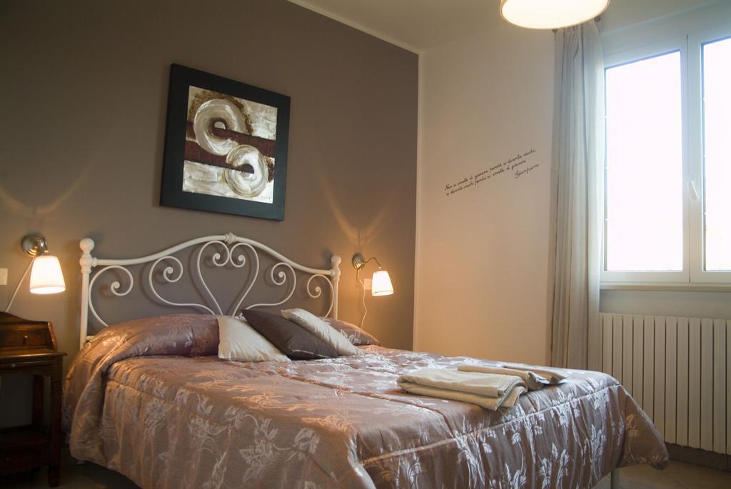 B&B A Casa Di Mael San Costanzo Szoba fotó